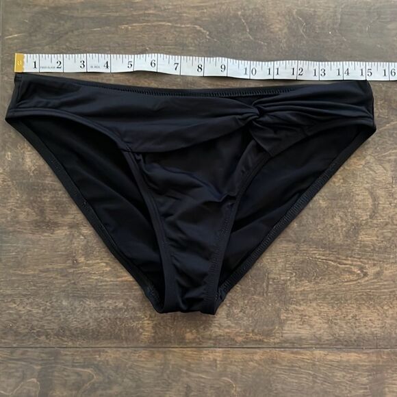 Tommy Bahama Twist Bottoms bikini Sz- Medium - Picture 3 of 8